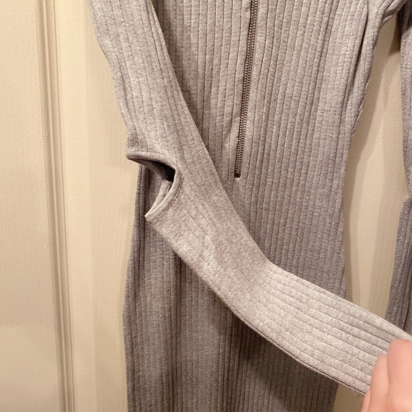 GUESS sweater MIDI dress M - Picture 2 of 3